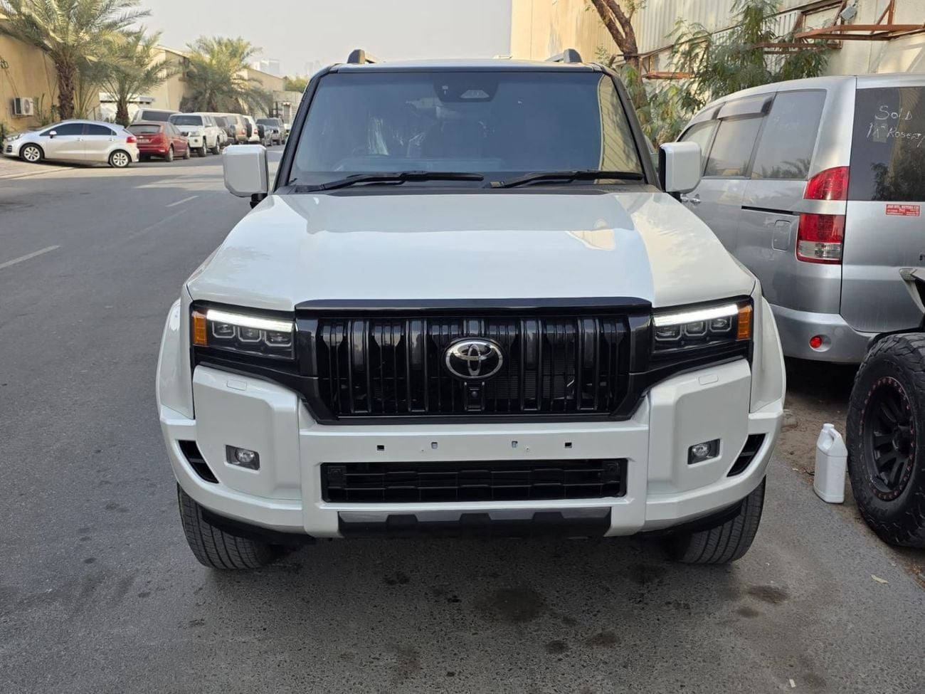 Toyota Prado KAKADU TOYOTA PRADO 2025 WHITE 4WD AT DIESEL = RIGHT HAND