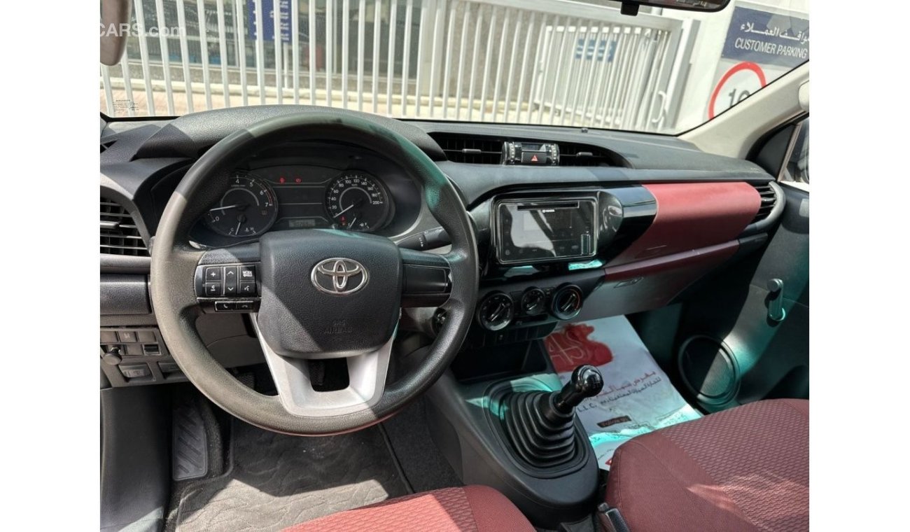 Toyota Hilux GL GCC 4W