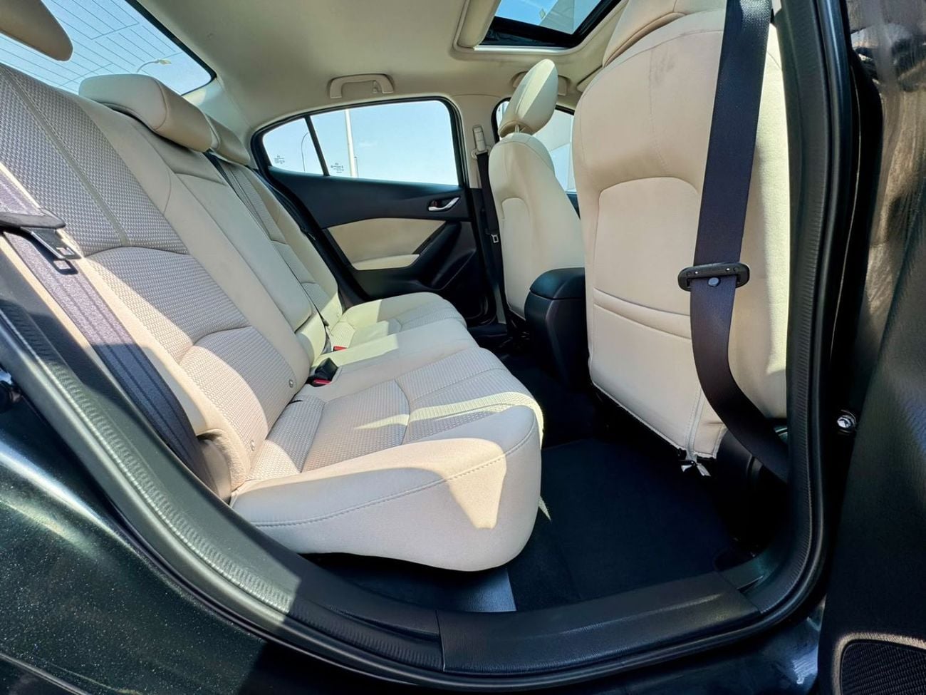 Mazda 3 SE 799x36 -Monthly I GCC I Sunroof, Cruise, Camera,I Accident Free