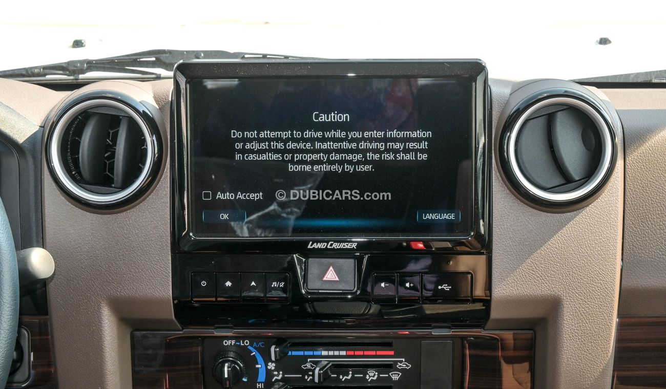 Toyota Land Cruiser 70 LC76 4.0L YM 2024 Full option