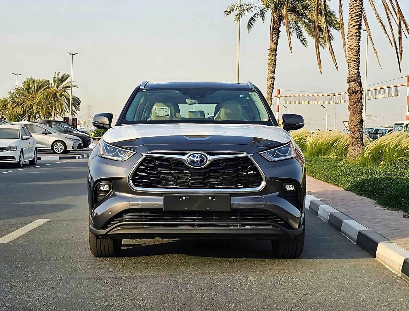 Toyota Highlander 2.5L V4 HYBRID / LIMITED FULL OPTION / PANORAMAIC / JBL SPEAKERS (CODE # 67997)