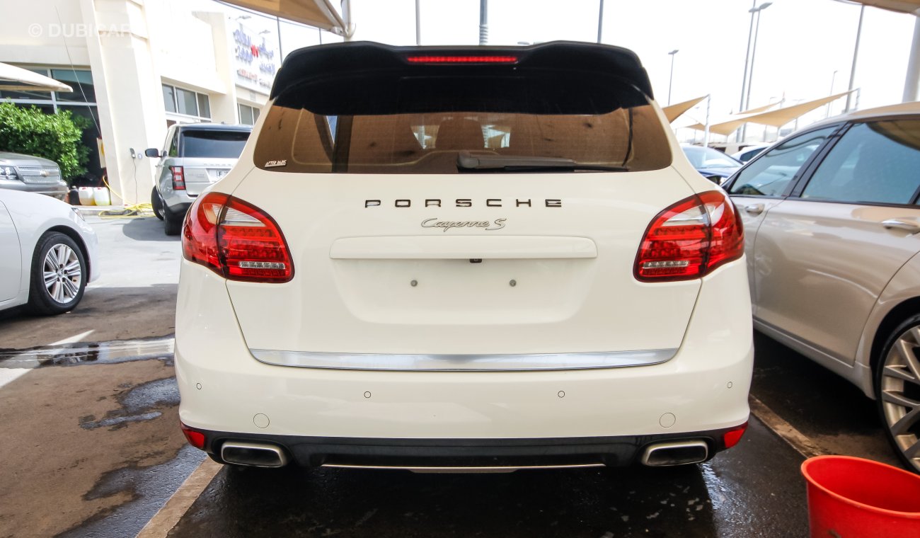 Porsche Cayenne S