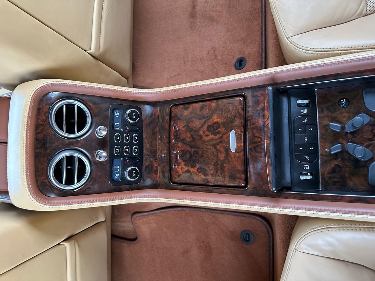 Bentley Continental Flying Spur Bentley Flying Spur Continental GT_GCC_2006_Excellent Condition _Full option