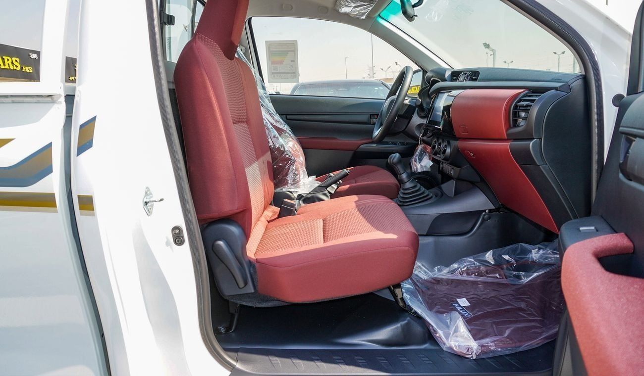 تويوتا هيلوكس GL 2.7L Single Cab Utility