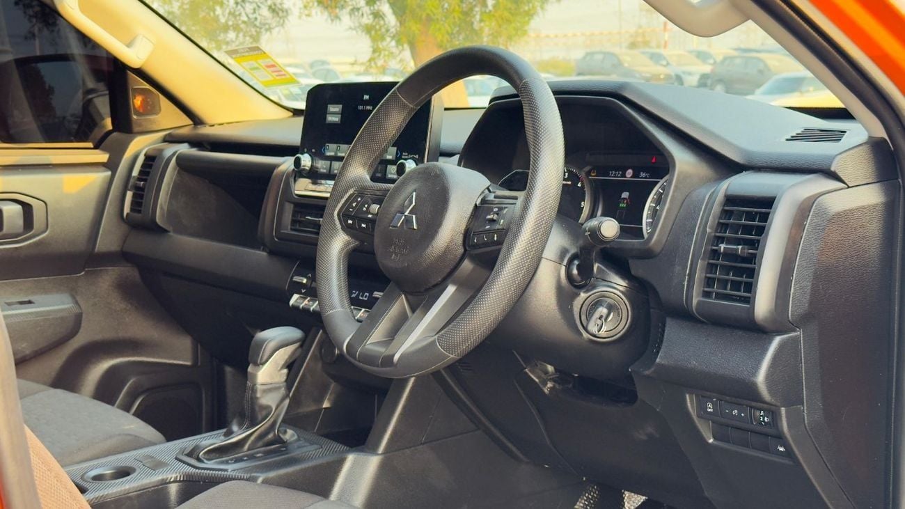 ميتسوبيشي تريتون -