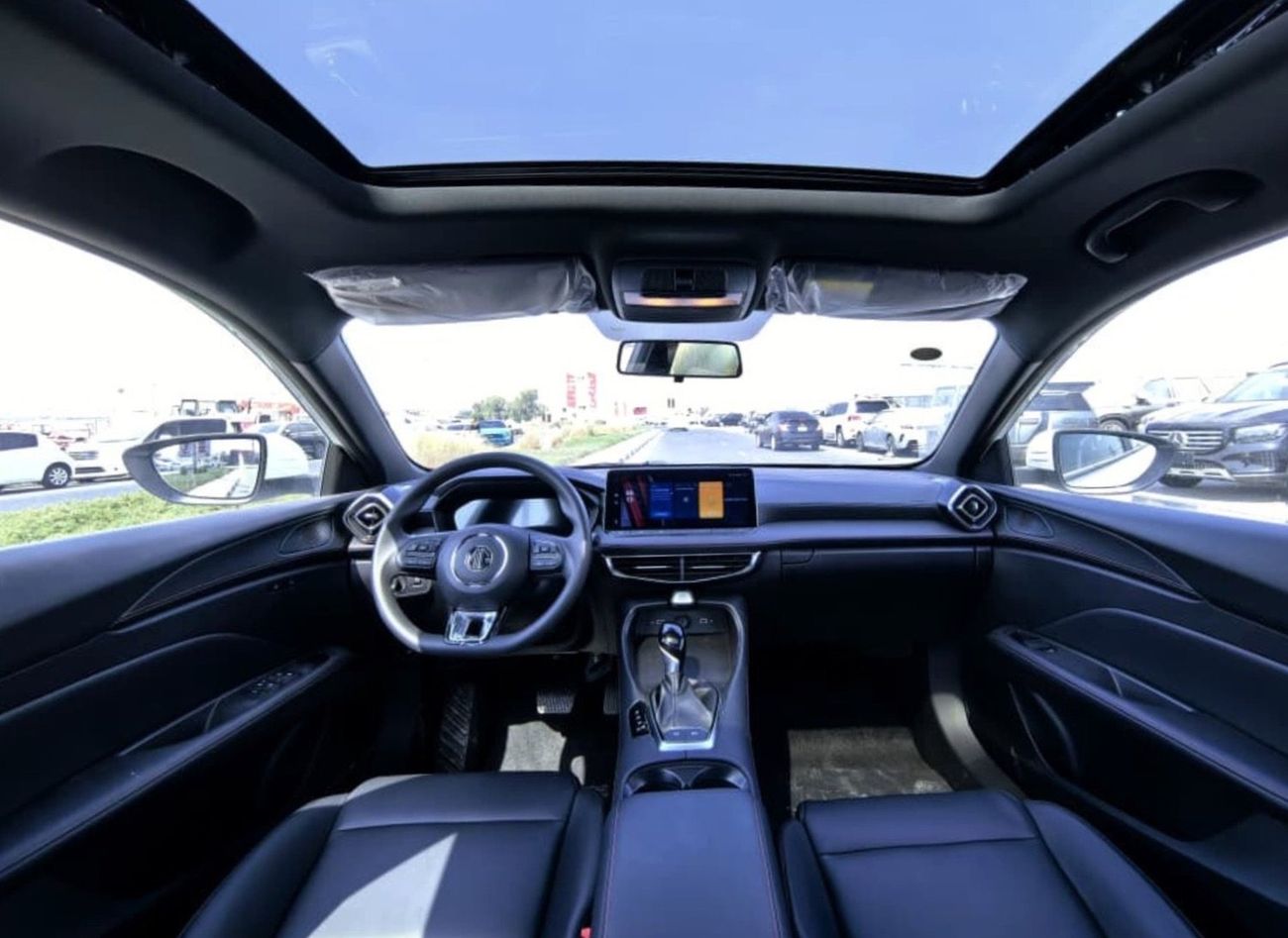 أم جي 5 2025 MG5 1.5L LUXURY AUTOMATIC TRANSMISSION FULL OPTION