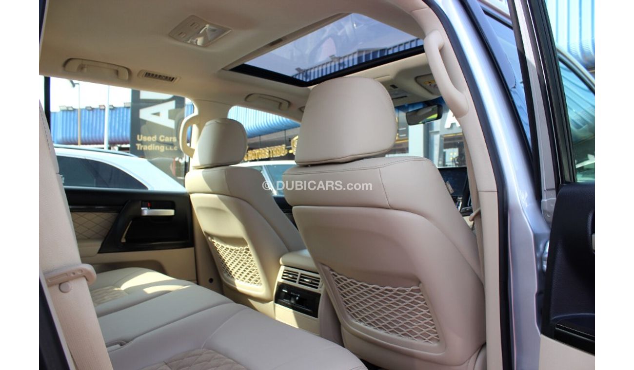 تويوتا لاند كروزر (2021) GXR V6 GT, GCC, UNDER WARRANTY FROM LOCAL DEALER (Inclusive VAT)