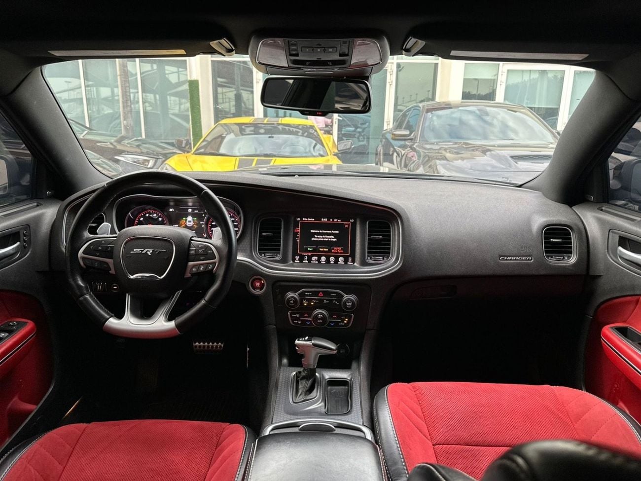 Dodge Charger SRT Core 6.4L