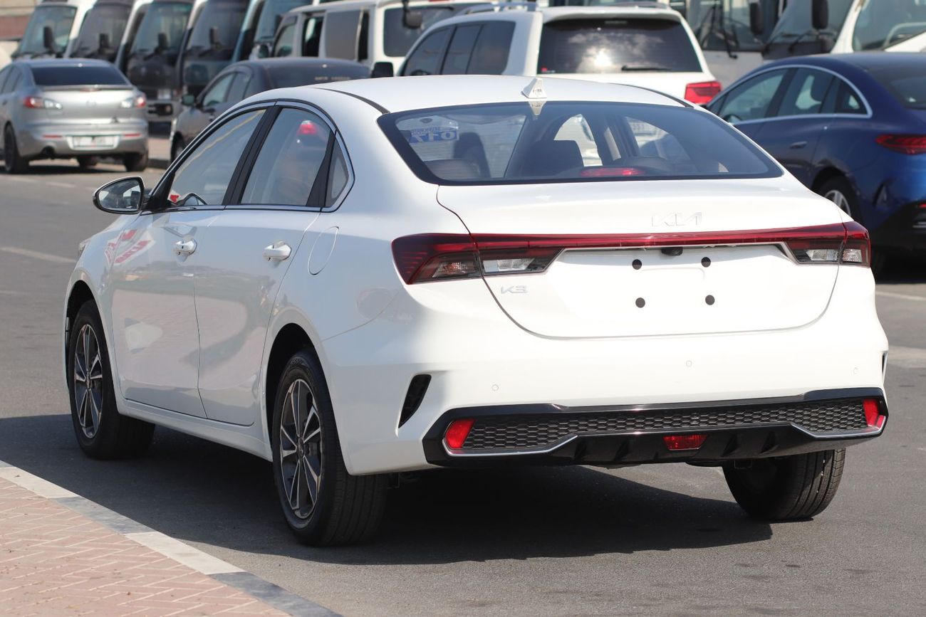 كيا K3 1.5L , PUSH START, SUNROOF, MODEL 2025