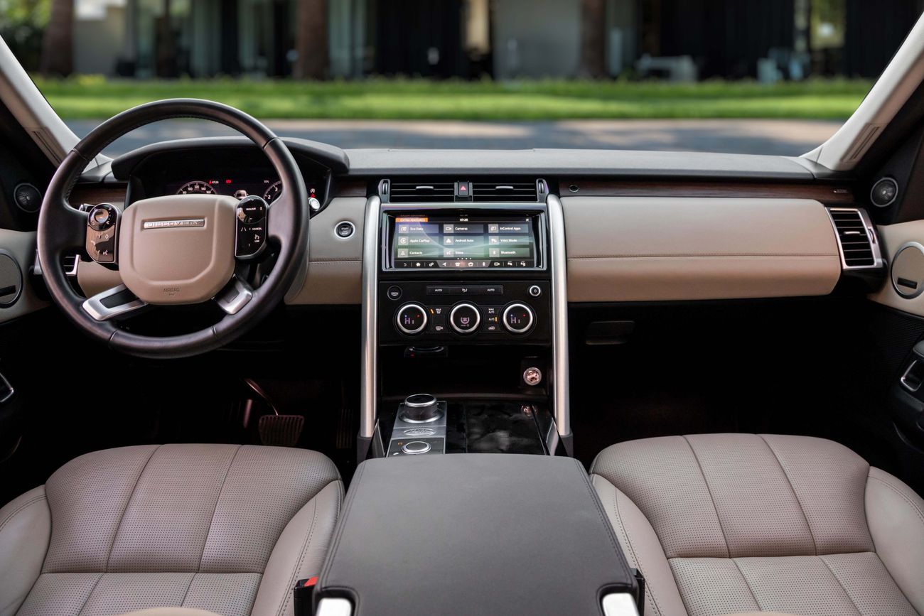 Land Rover Discovery Discovery HSE | 2,155 P.M | 0% Downpayment | Immaculate Condition!