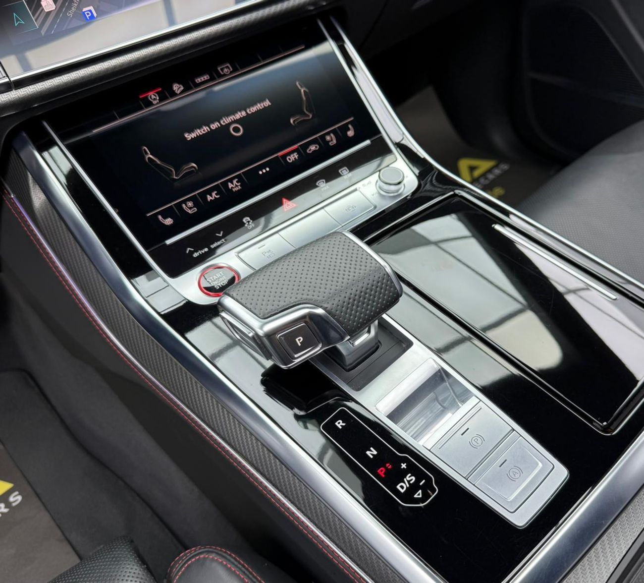 أودي RSQ8 2023 Audi RSQ8 Quattro With Urban Kit, 2026 Audi Warranty, 2028 Audi Service Pack, Fully Loaded, GCC