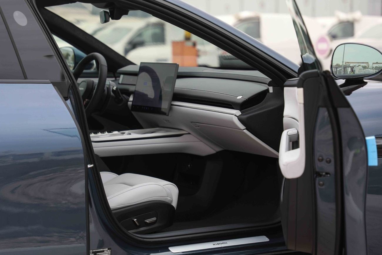 Xiaomi SU7 2025 XIAOMI SU7 MAX - GREY inside GREY | Export Price