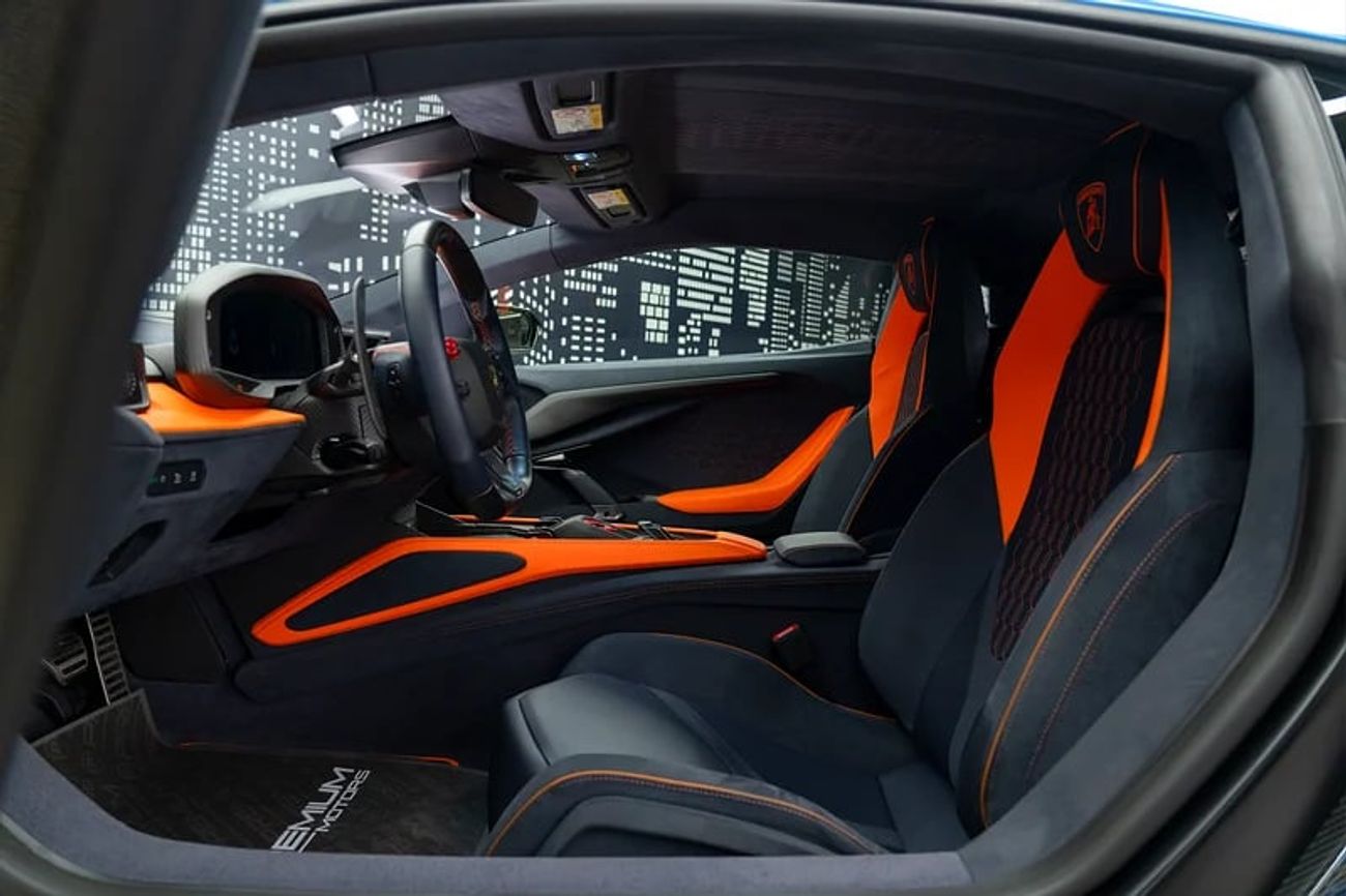 Lamborghini Revuelto 6.5L V12 Hybrid