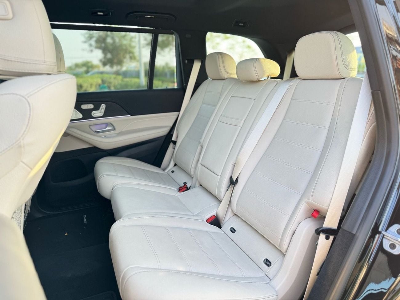 Mercedes Benz GLS450