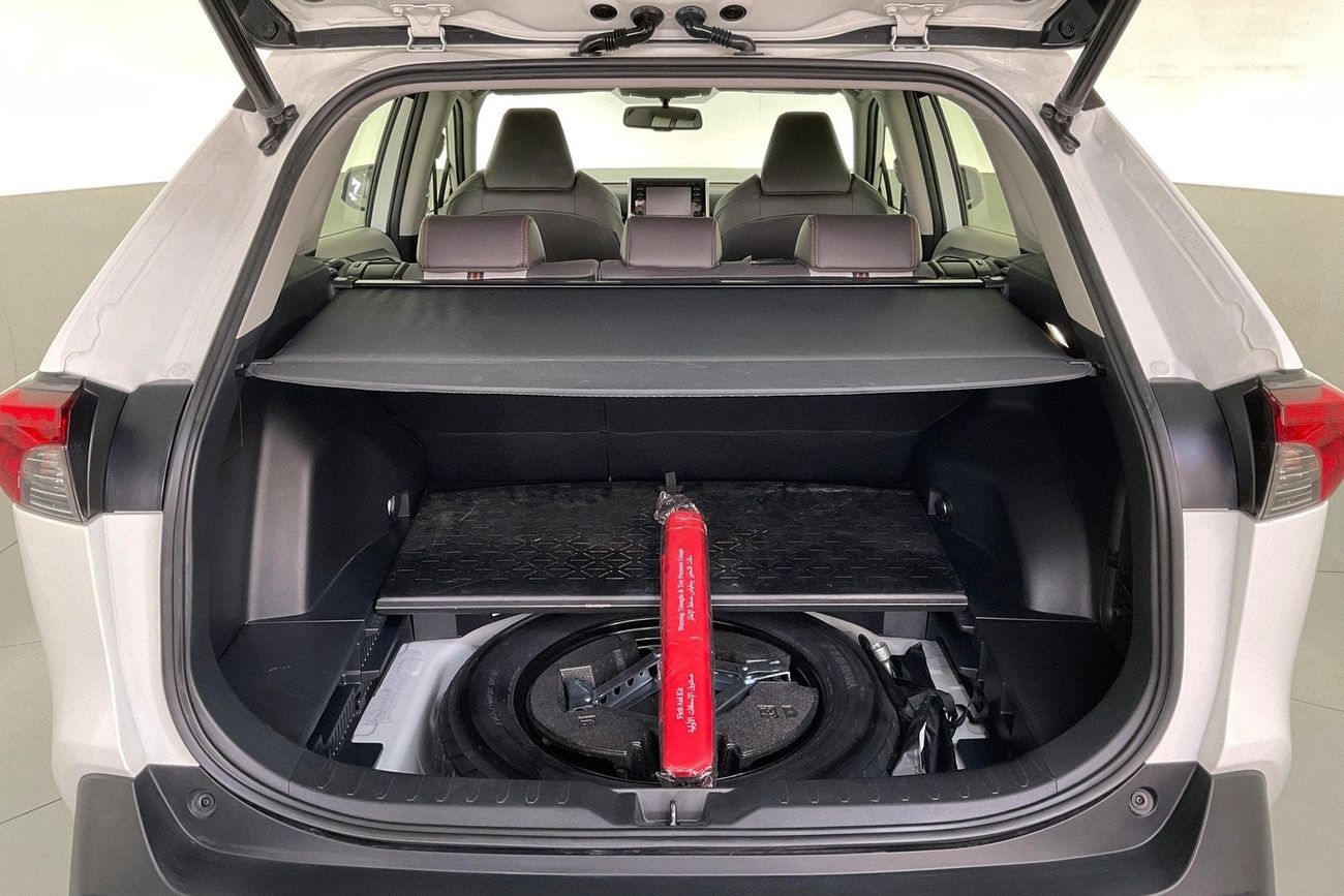 بي أم دبليو X1 xDrive 25i M Sport | ضمان مجاني لمدة عام | 0 دفعة أولى