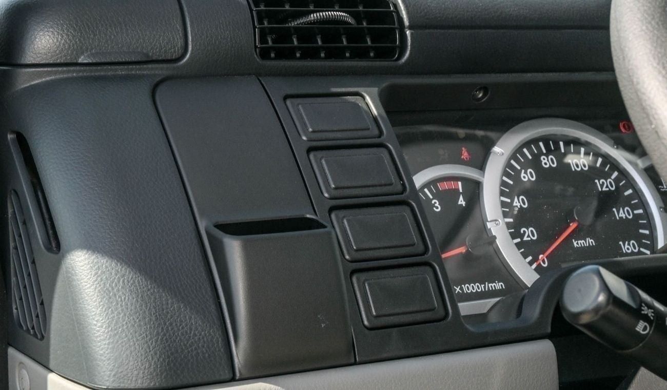 Mitsubishi Fuso Canter Brand New MItsubishi Canter Cargo 2025 Export 4.2L 2WD M/T Diesel|White/Black|CANTERCARGO-170-25|