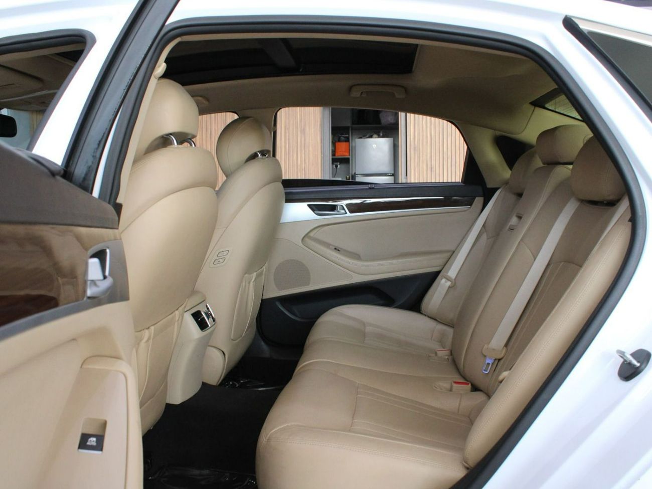 Hyundai Genesis Platinum 3.8L