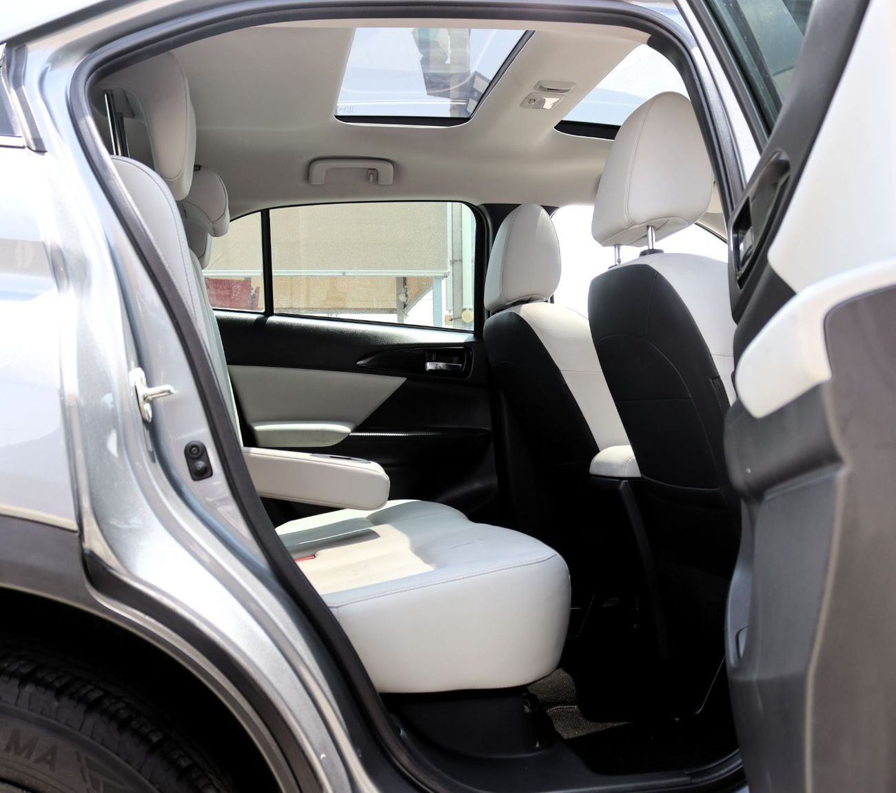 Mitsubishi Eclipse Cross GLS HIGH LINE