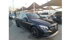 Mercedes-Benz C 300 مرسيدس بنز C300 2017 وارد امريكي فل اوبشين فتحة جلد بانوراما يوجد كاميرا خلفية نظيفة جدا وبحالة ممتا