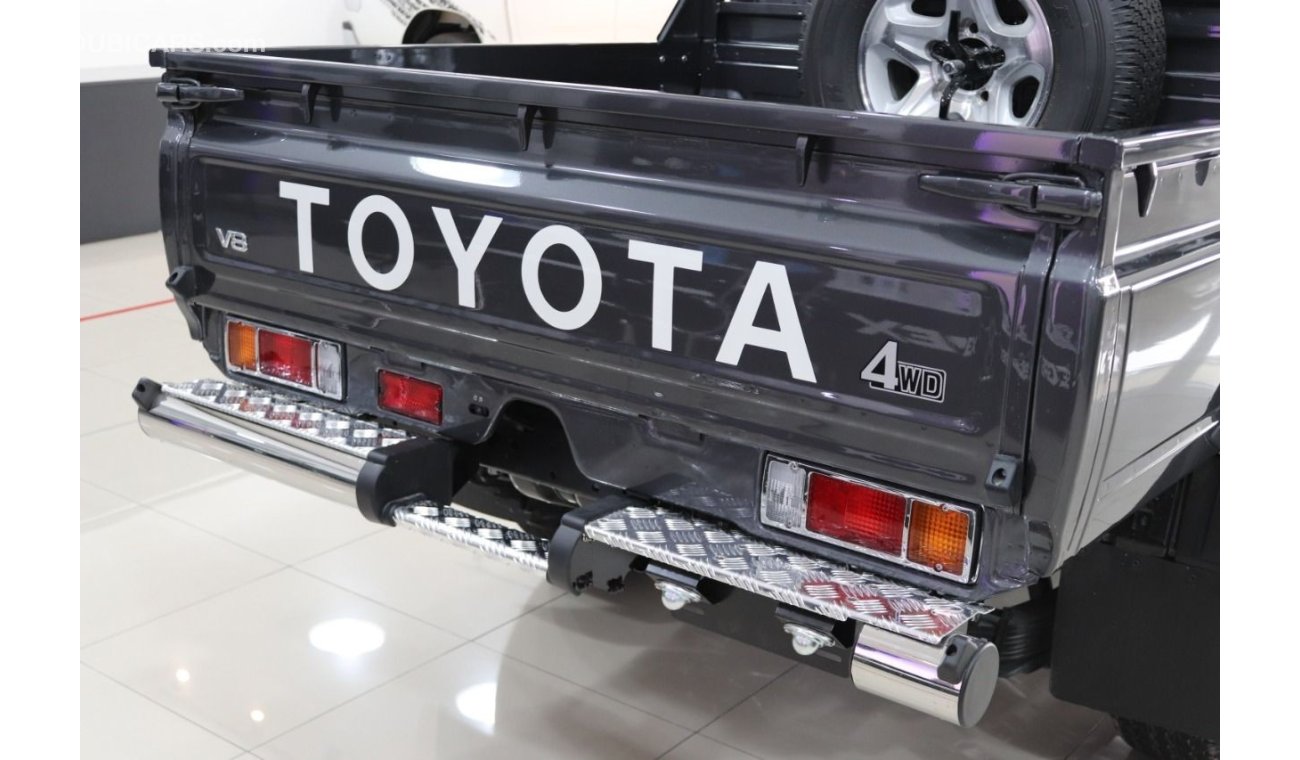 Toyota Land Cruiser Pick Up LC79 DC, 4.5L Diesel 4WD M/T