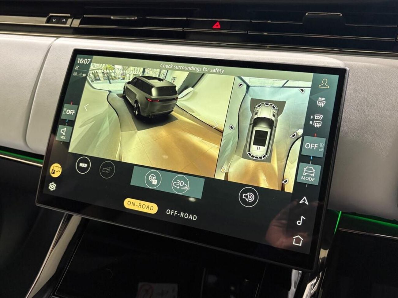 لاند روفر رينج روفر سبورت 4.4 P635 V8 MHEV SV Auto 4WD Euro 6 (s/s) 5dr (EXPORT ONLY) Right Hand Drive