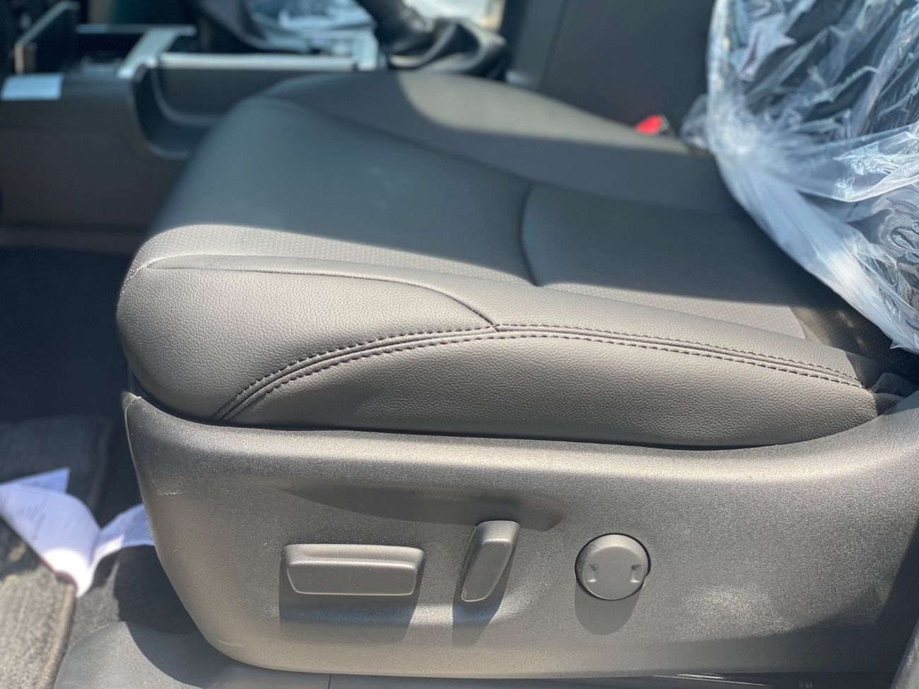 تويوتا برادو TX-L Top 2.7L