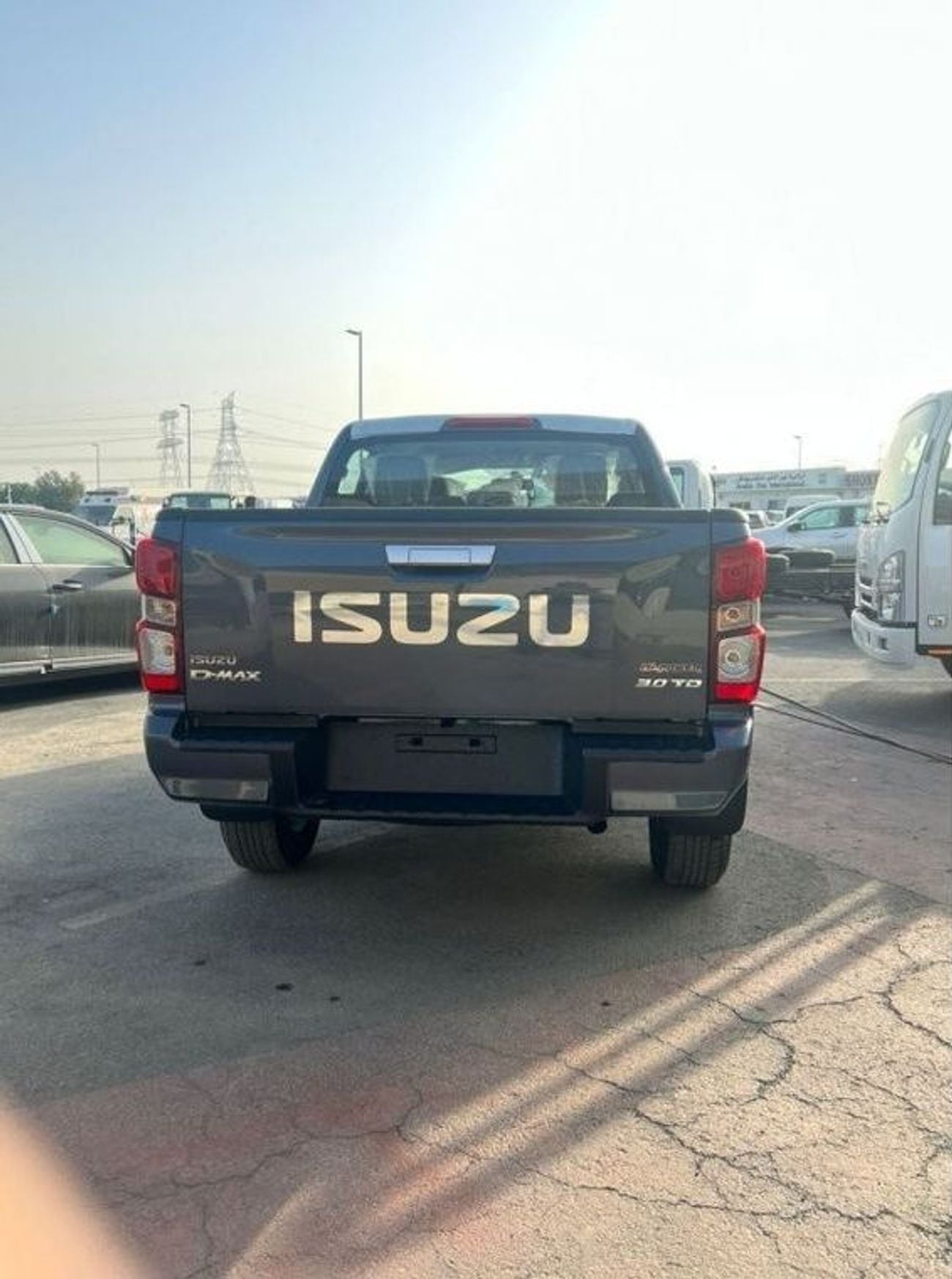 إيسوزو D ماكس LS Isuzu D Max Double Cab 4x4 3.0 CC