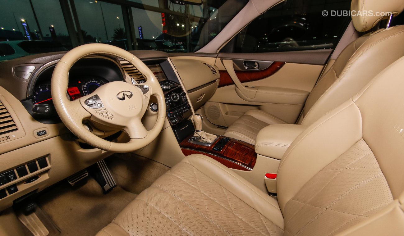 Infiniti FX35