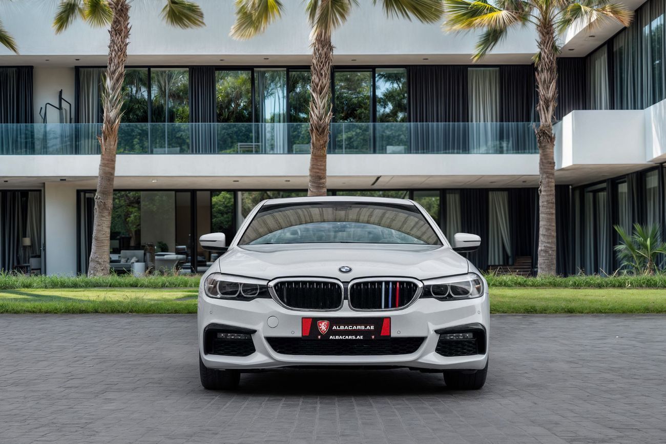 بي أم دبليو 520i 520i M-Kit | 2,145 P.M | 0% Downpayment | Full BMW Service History!