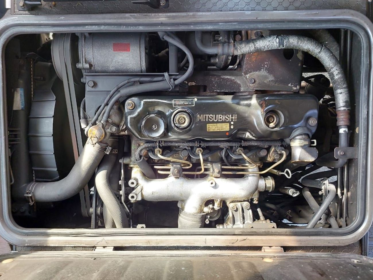 ميتسوبيشي روزا MITSUBISHI ROSA BUS RHD 1995 MODEL 3.9 L DIESEL AUTOMATIC(PM40299)