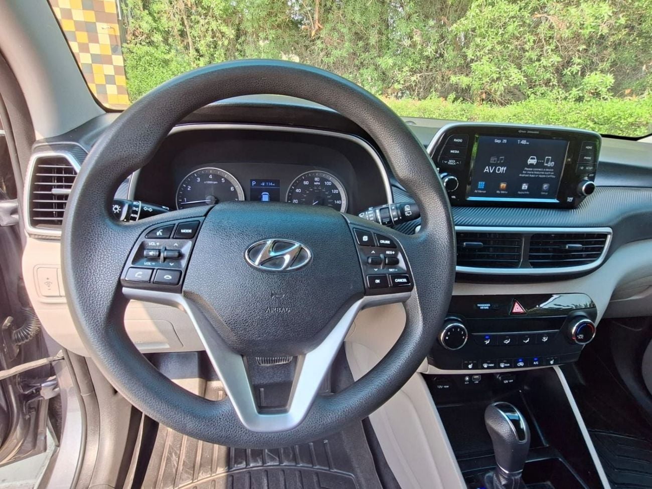 Hyundai Tucson GL MID