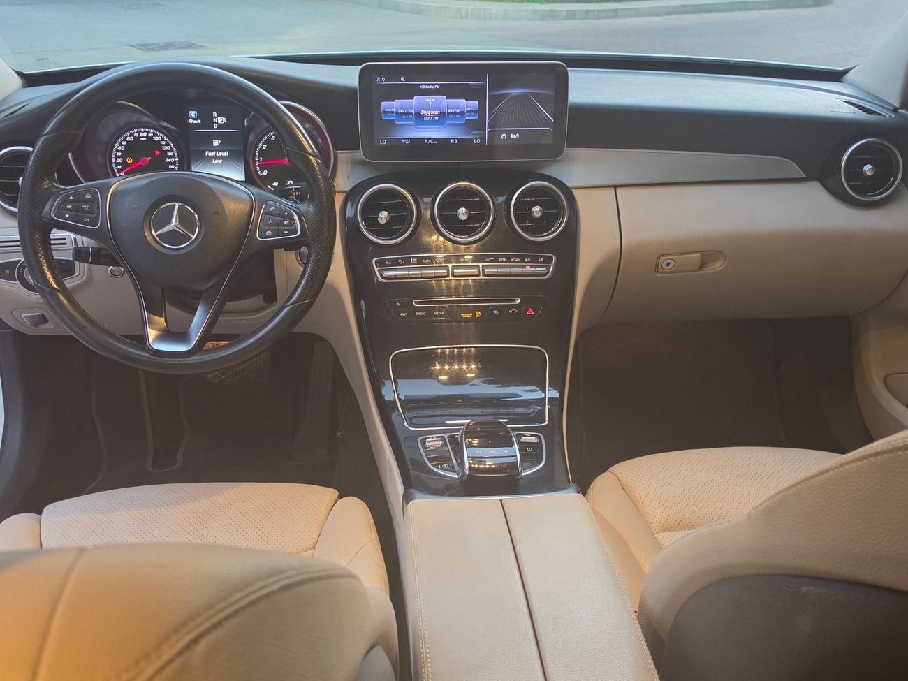 Mercedes Benz C300