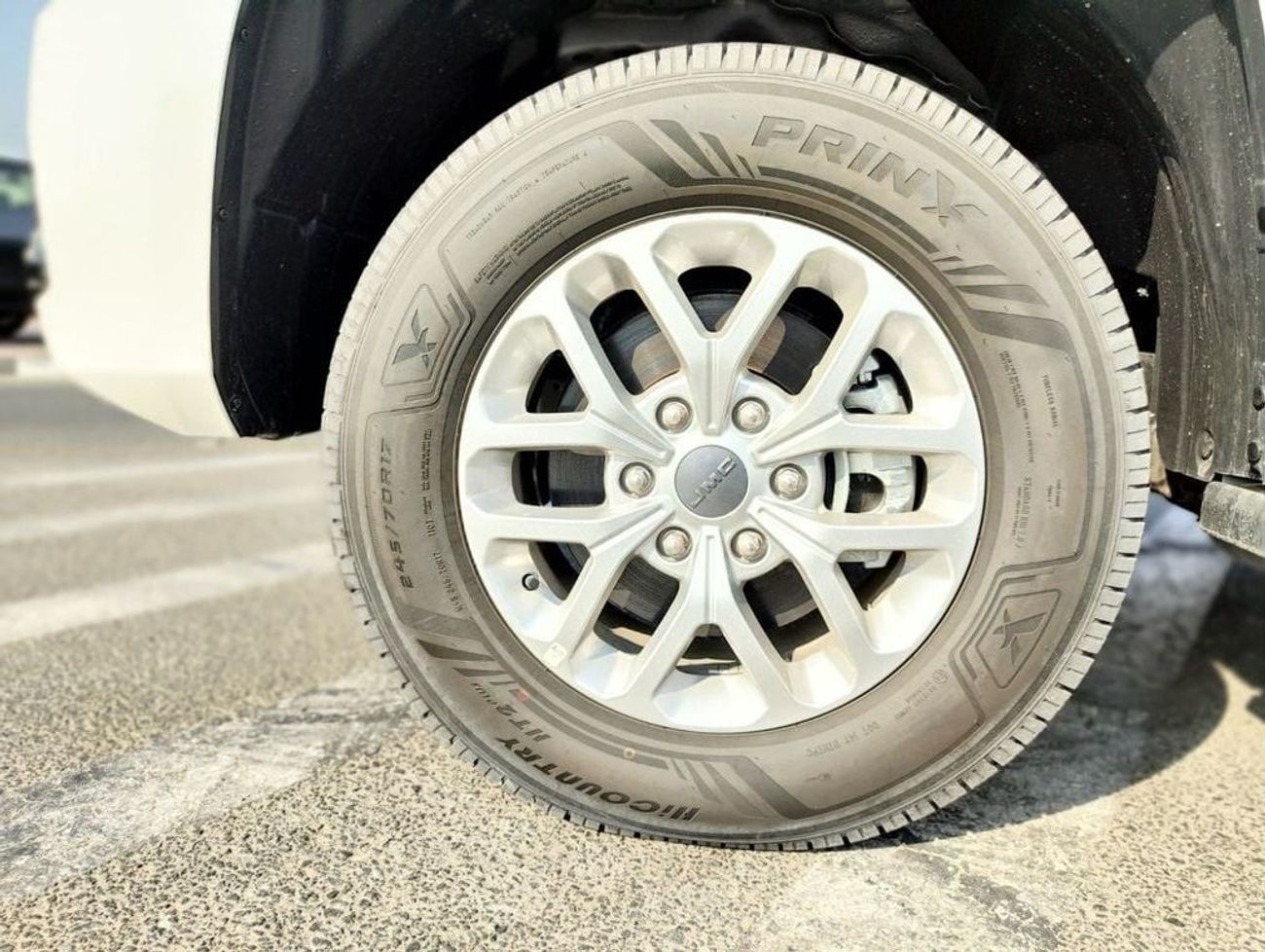 JMC Grand Avenue JMC GRAND AVENUE LX 2024