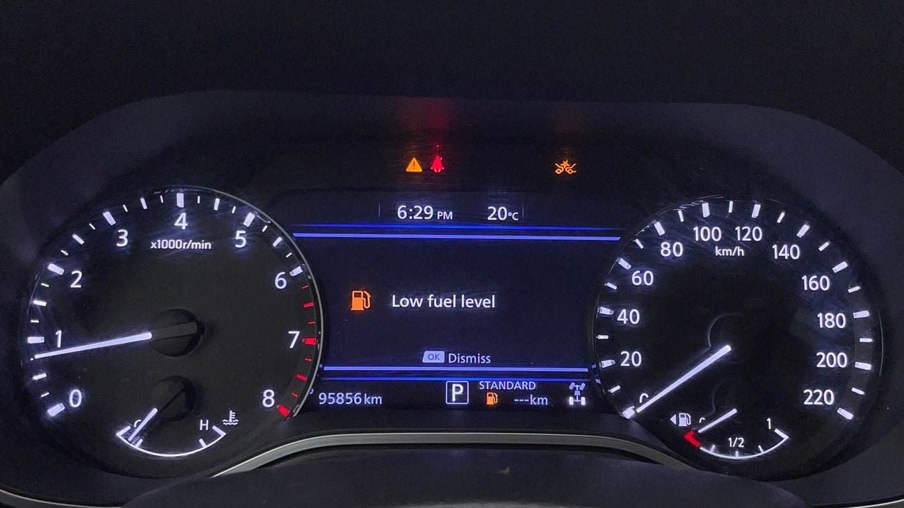 نيسان إكستيرا PLATINUM 2.5 | بدون دفعة مقدمة | اختبار القيادة في المنزل