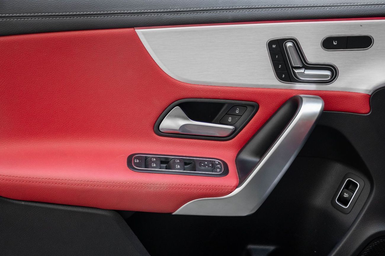 مرسيدس بنز A 35 AMG A35 AMG | 2,957 P.M  | 0% Downpayment | MERCEDES WARRANTY/SERVICE!