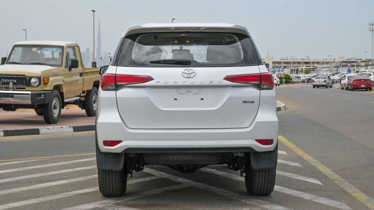 تويوتا فورتونر SR5 2.7L Toyota Fortuner 2.7L 4WD 2024 | For Export