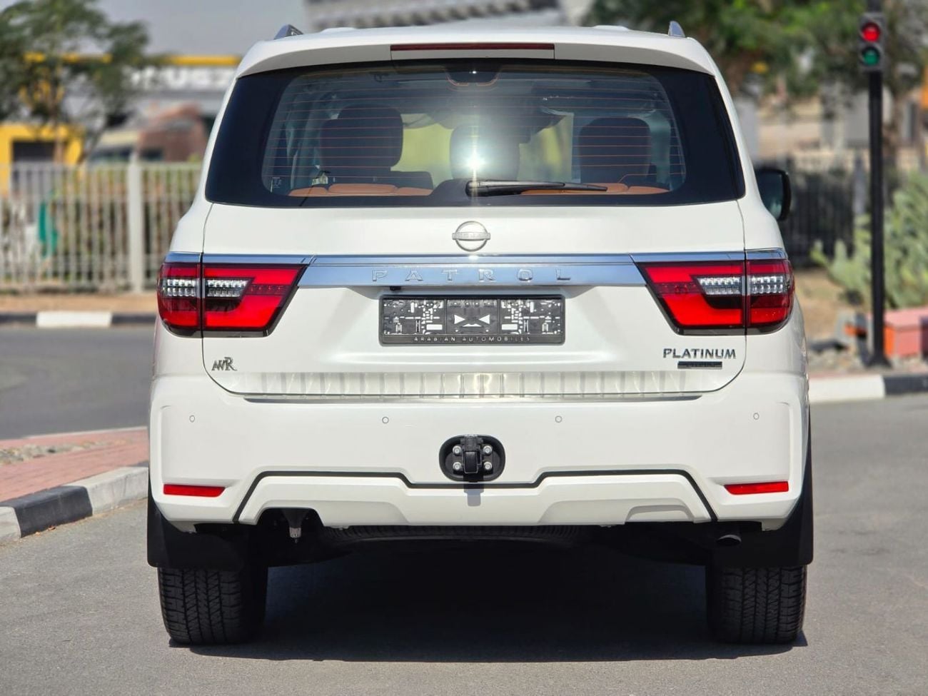 نيسان باترول LE Platinum 5.6L