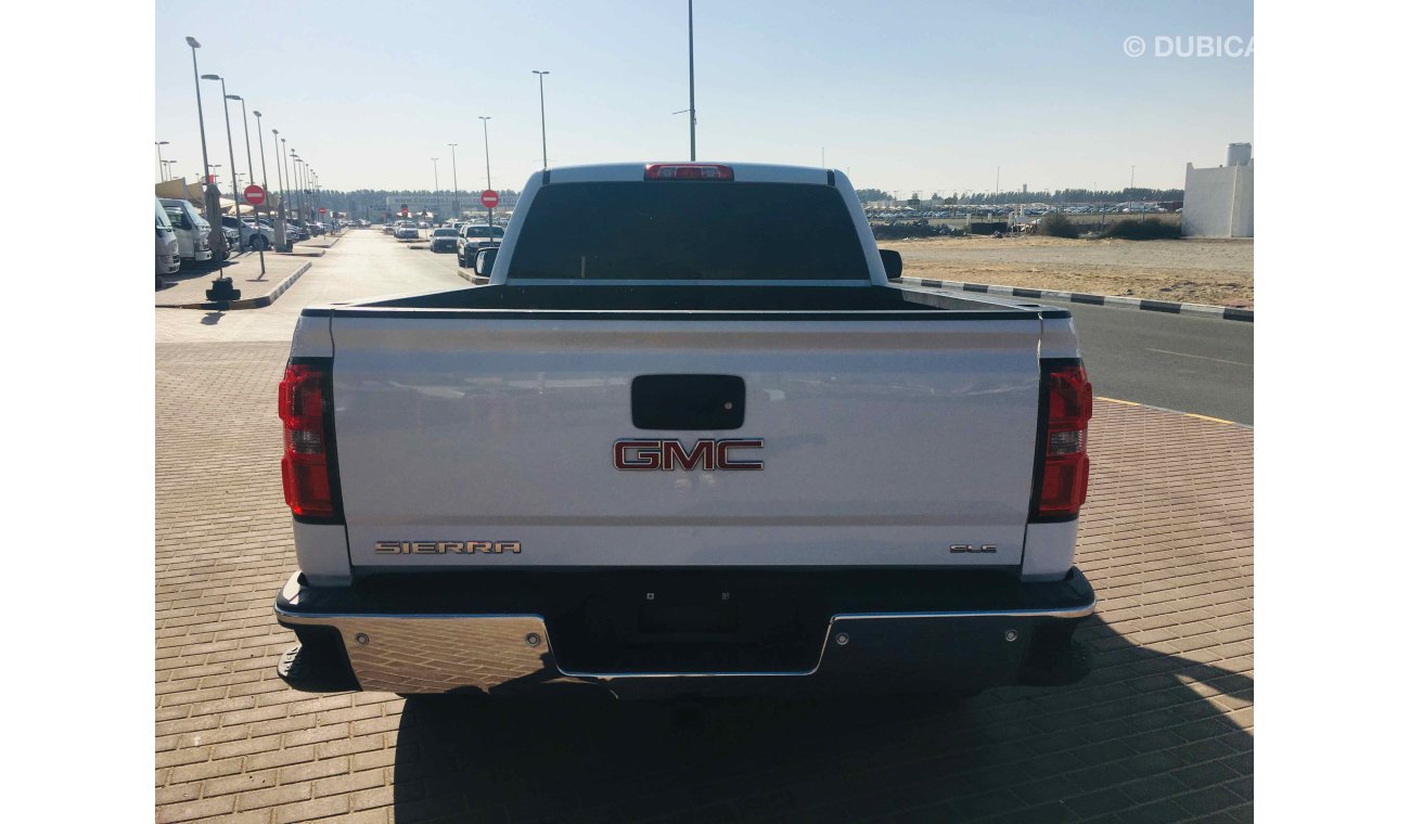 GMC Sierra