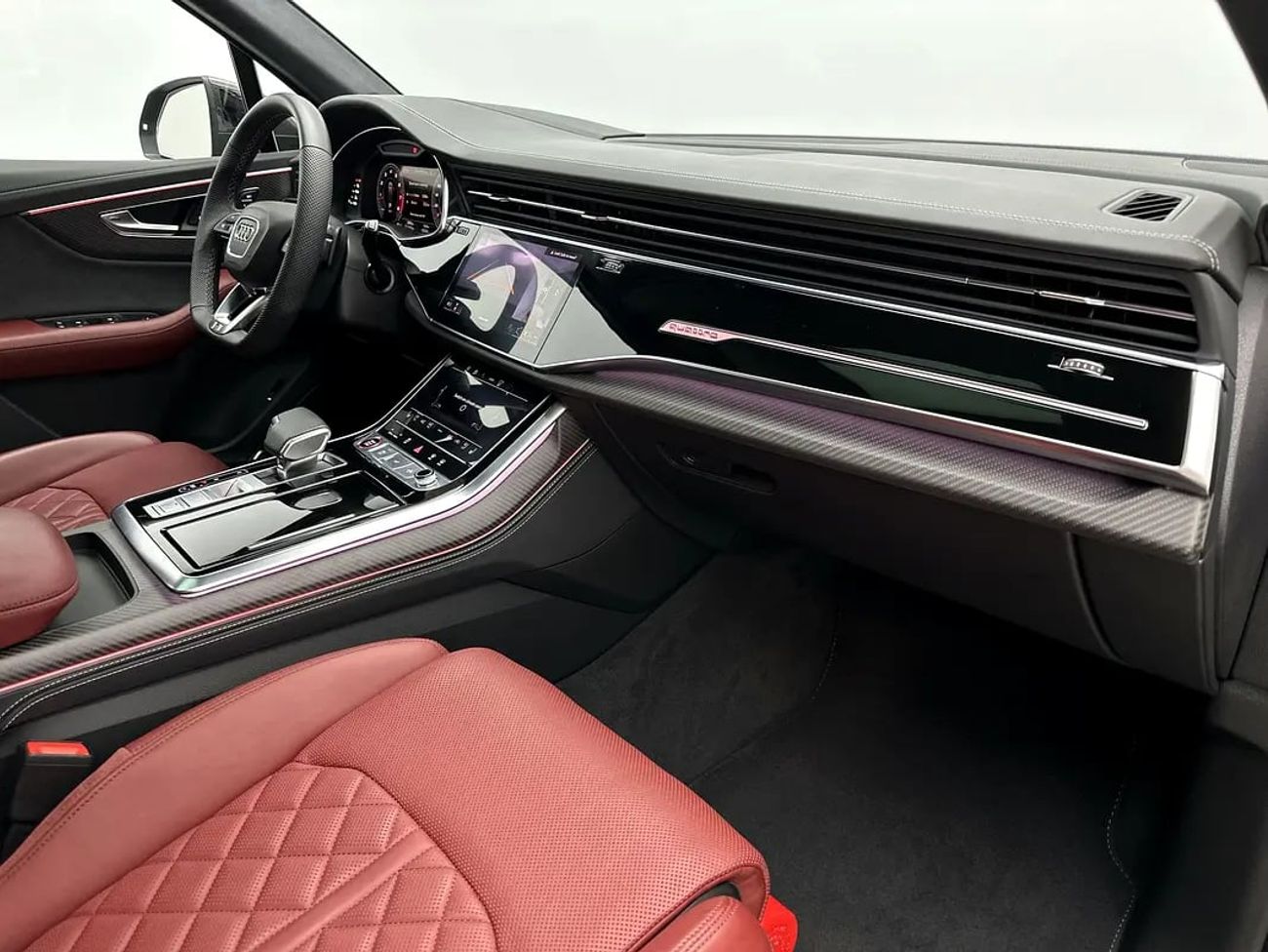 Audi SQ7 SUV TFSI 507hp (Ref# 14581)