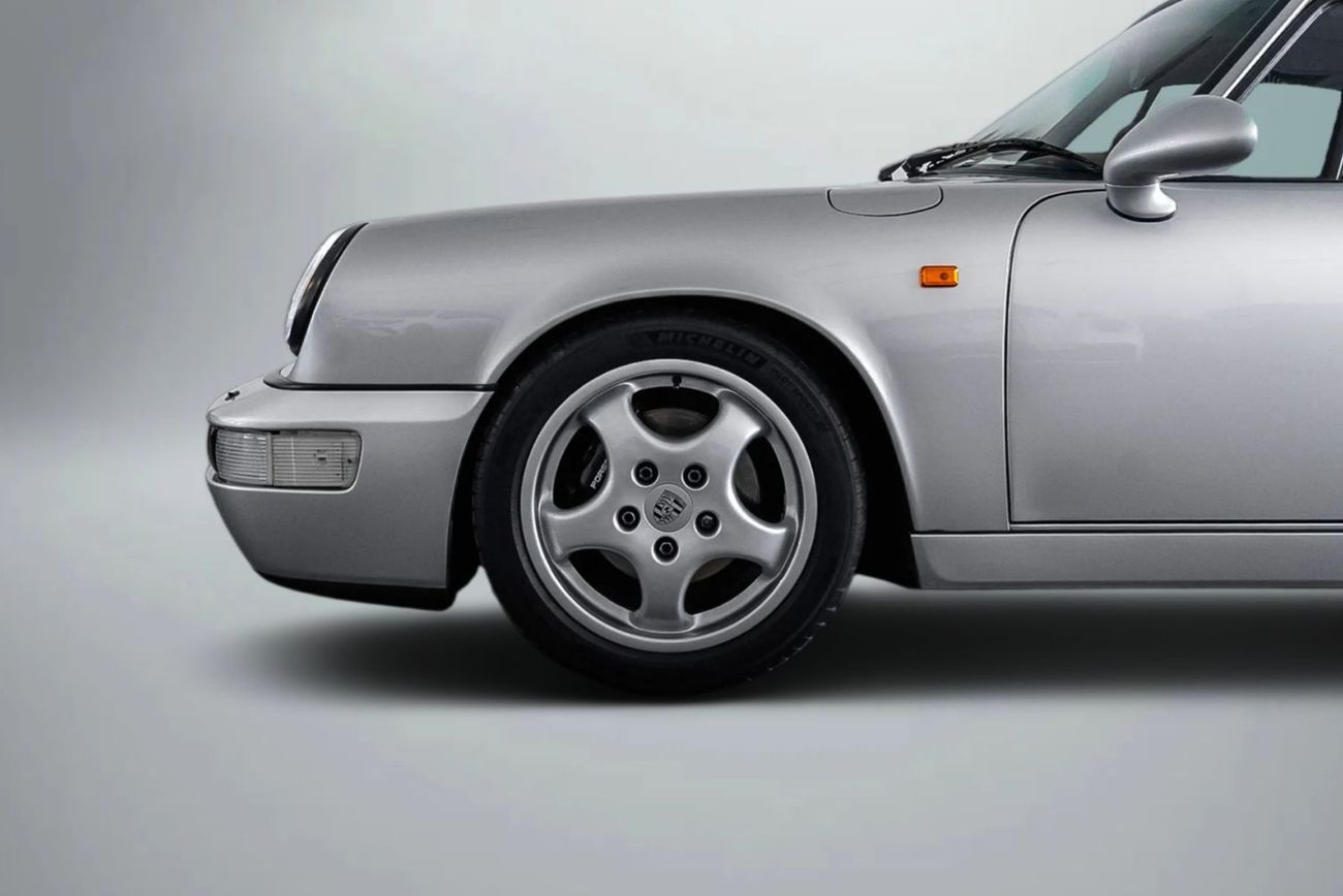 Porsche 911 Carrera 4 964 C4