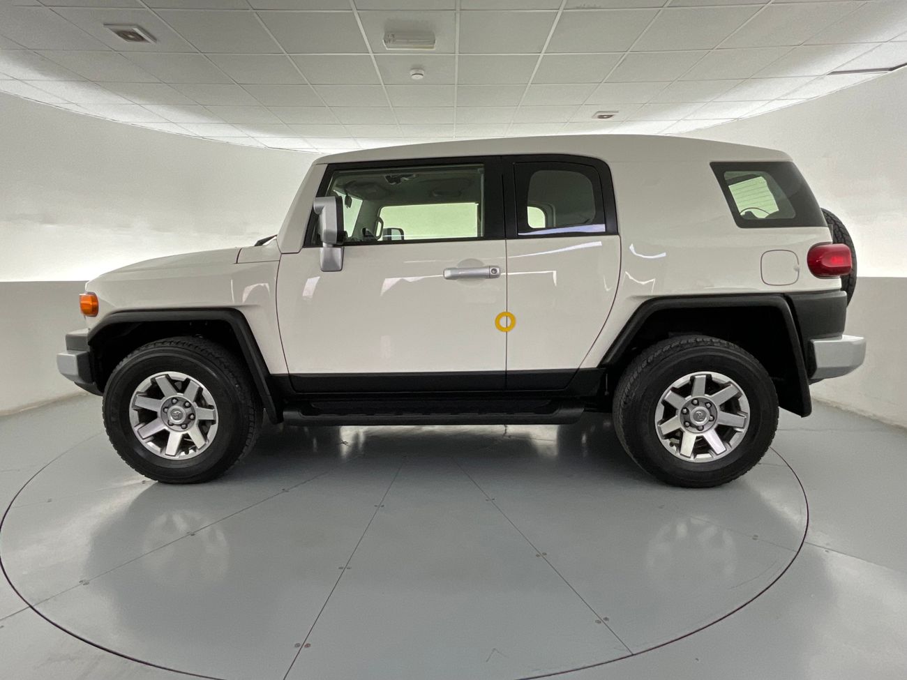 Toyota Camry SE| 1 year free warranty | Exclusive Eid offer