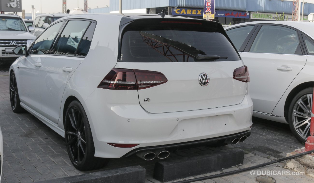 Volkswagen Golf R