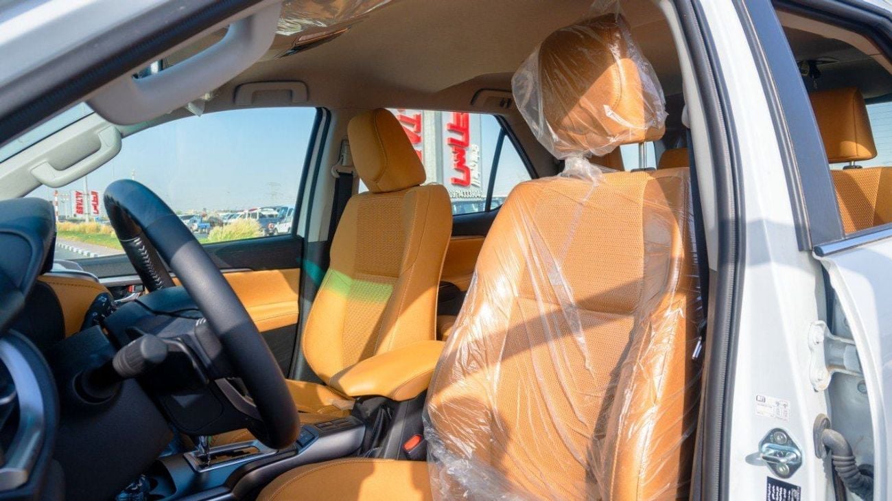 تويوتا فورتونر VX2 4X4 Diesel 2.8L