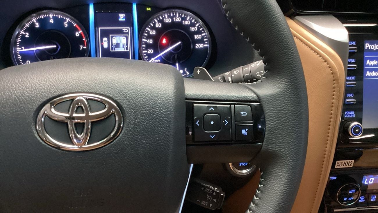 Toyota Fortuner 4.0 4WD AUTO 7STR VXR RA/RB | Guaranteed Warranty | 0 Down Payment