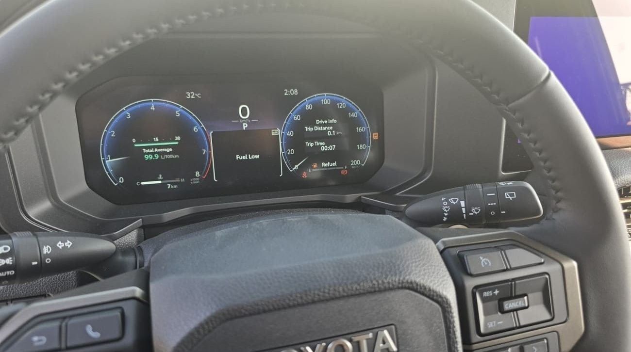 Toyota Prado VXR Toyota Prado 2.4L Petrol Luxury 2026YM