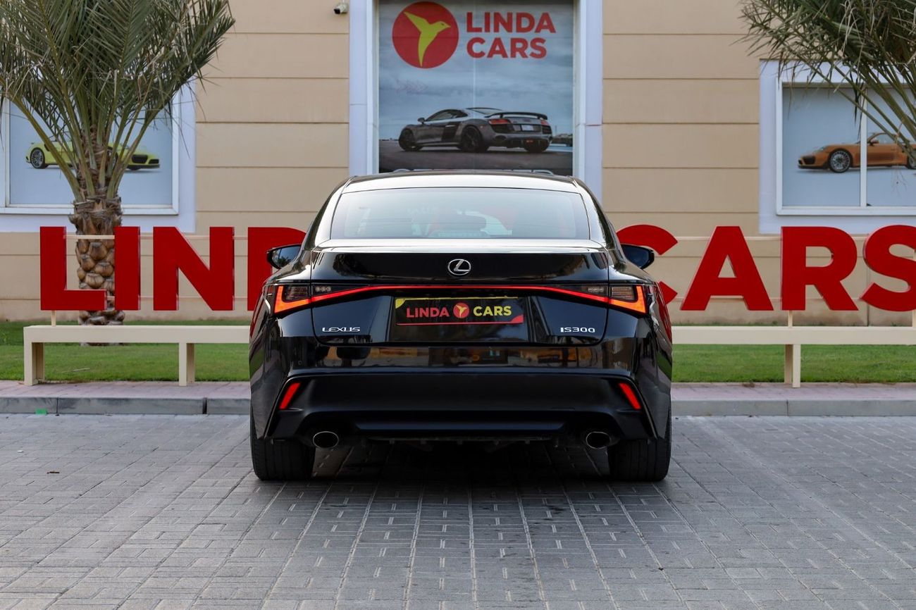 Lexus IS300 Premier Lexus IS300 2021 GCC under Warranty with Flexible Down-Payment.