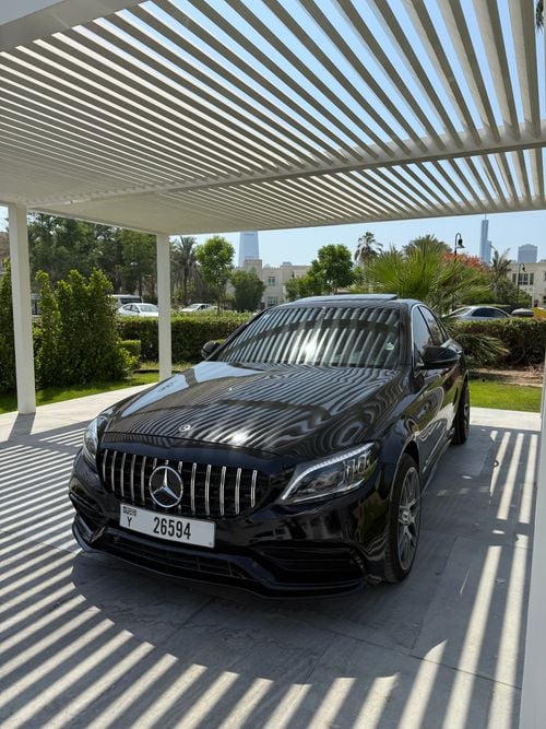 مرسيدس بنز C 300