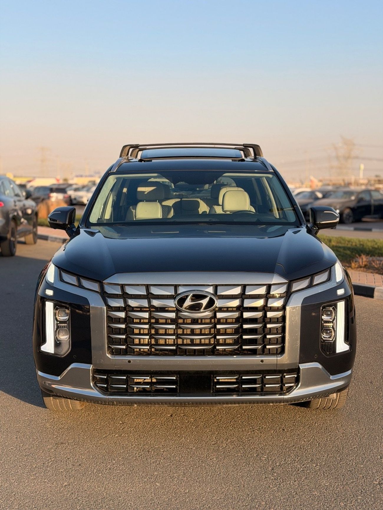 هيونداي باليساد Calligraphy full panoramic, 360 camera Full option 2023