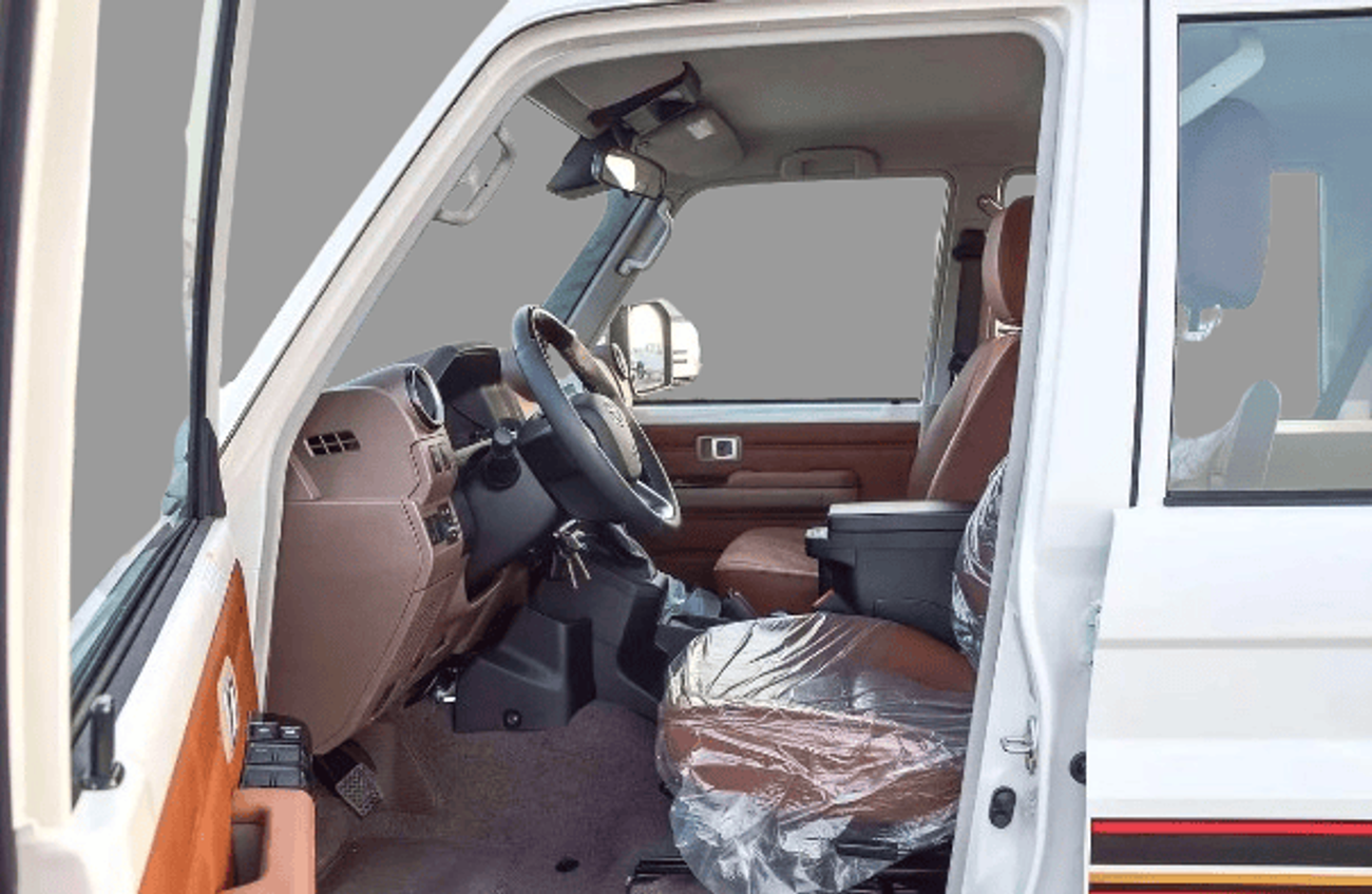 Toyota Land Cruiser 70 ECTMQM001 – 2025 TLC76 5 Doors Hardtop - 2.8L Diesel Auto White with Tan Interior