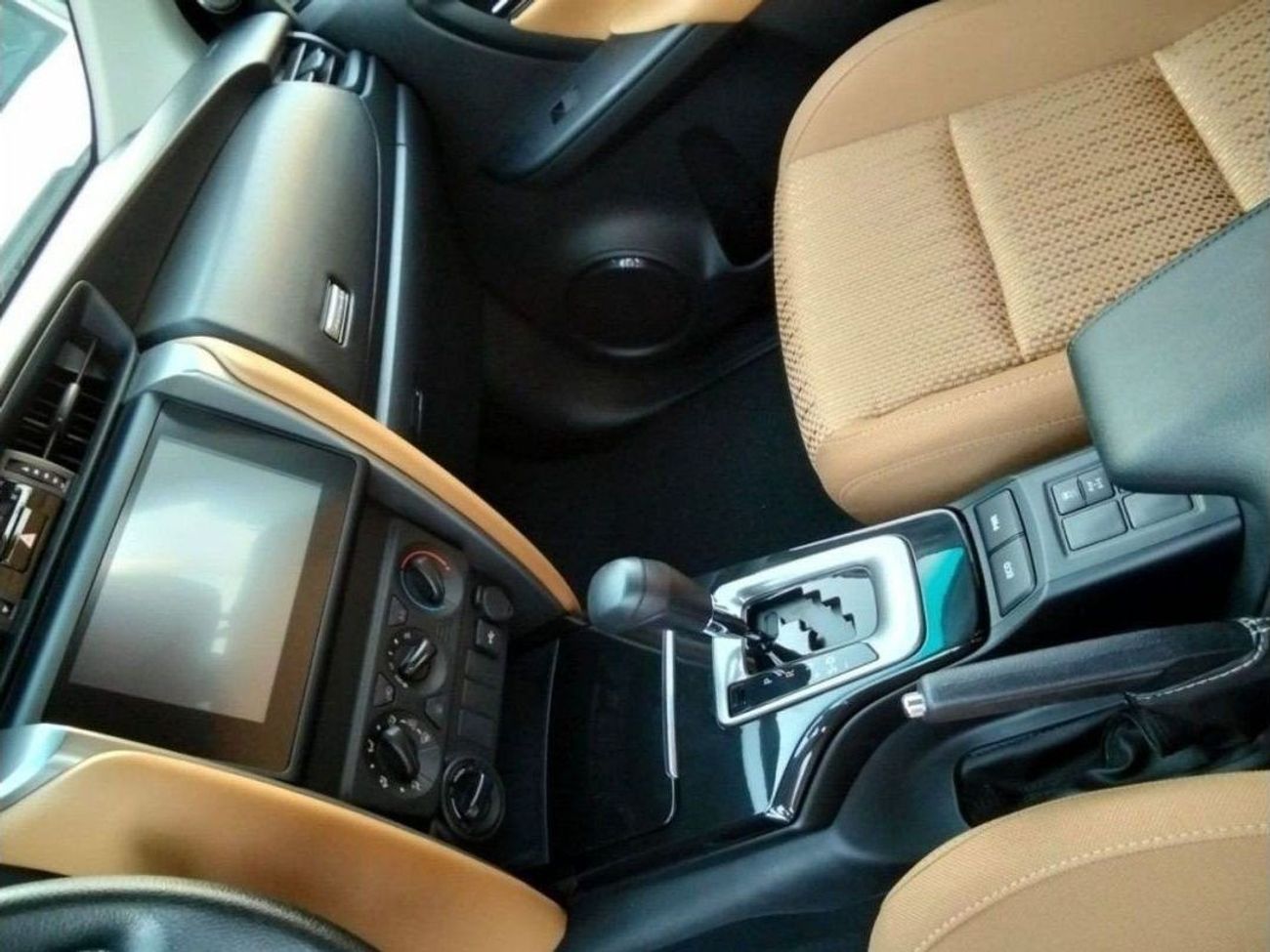 Toyota Fortuner 2.4L Diesel AT MY2025